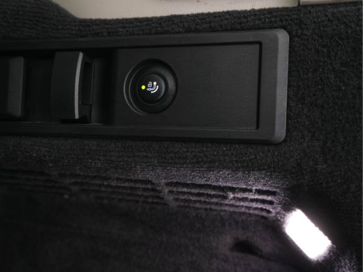 BMW 3 Serie Touring 330e (INCL-BTW) *LUXURY-LEATHER | NAVI-FULLMAP |  DIGI-COCKPIT | FULL-LED | DAB | ECC | P... ActivLease financial lease