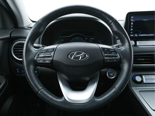 Hyundai KONA EV Comfort 39 kWh (INCL-BTW) *HEAT-PUMP | NAVI-FULLMAP  | KEYLESS | KRELL-AUDIO | CAMERA | DAB | ... ActivLease financial lease