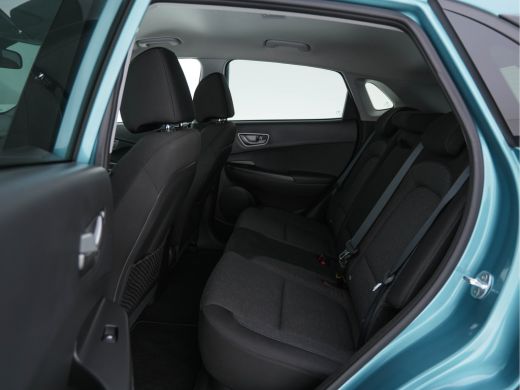Hyundai KONA EV Comfort 39 kWh (INCL-BTW) *HEAT-PUMP | NAVI-FULLMAP  | KEYLESS | KRELL-AUDIO | CAMERA | DAB | ... ActivLease financial lease