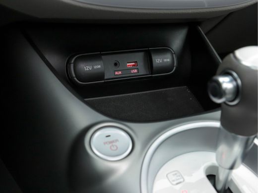 Kia Soul EV Executive Plus Line (INCL.BTW) Aut.*PANO | NAPPA-LEATHER | NAVI-FULLMAP | FULL-LED | KEYLESS |... ActivLease financial lease