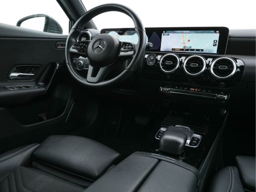 Mercedes A-Klasse 180 Advantage Style-Pack Aut. *WIDESCREEN-DIGI-COCKPIT | DAB | LEATHER-MICROFIBRE | CAMERA | NAVI... ActivLease financial lease
