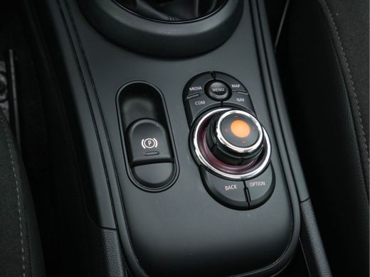 Mini Countryman 2.0 Cooper S E ALL4 Plug-In (INCL-BTW) Aut. *PANO | LEATHER-ALCANTARA |  HARMAN/KARDON-AUDIO | AD... ActivLease financial lease