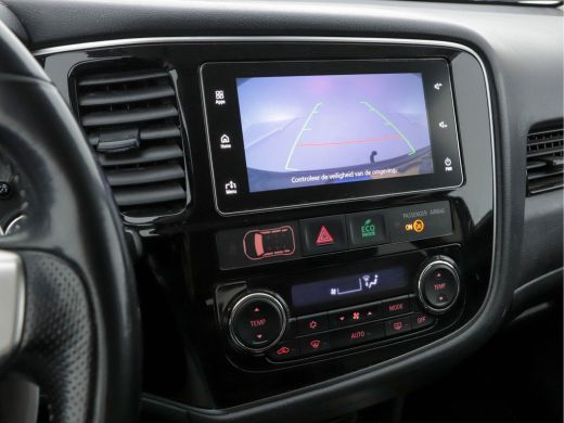 Mitsubishi Outlander 2.0 PHEV Pure AWD (INCL-BTW)  *MICRO-LEATHER | NAVI-FULLMAP | KEYLESS | DAB | CAMERA | ECC | PDC ... ActivLease financial lease