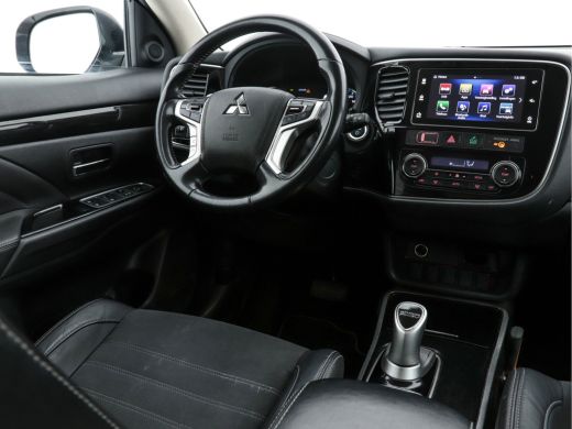 Mitsubishi Outlander 2.0 PHEV Pure AWD (INCL-BTW)  *MICRO-LEATHER | NAVI-FULLMAP | KEYLESS | DAB | CAMERA | ECC | PDC ... ActivLease financial lease