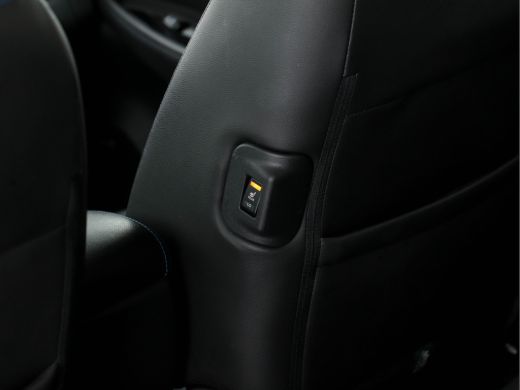 Nissan Leaf Tekna 40 kWh (INCL-BTW) AUT. * FULL-LEATHER | BOSE-AUDIO | FULL-LED | KEYLESS | SURROUND-VIEW | D... ActivLease financial lease