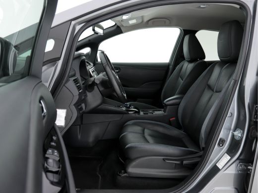 Nissan Leaf Tekna 40 kWh (INCL-BTW) AUT. * FULL-LEATHER | BOSE-AUDIO | FULL-LED | KEYLESS | SURROUND-VIEW | D... ActivLease financial lease