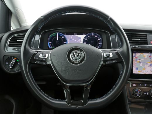 Volkswagen e-Golf (INCL-BTW) *HEATPUMP | FULL-LEATHER | FULL-LED | ADAPTIVE-CRUISE | VIRTUAL-COCKPIT |  KEYLESS | C... ActivLease financial lease