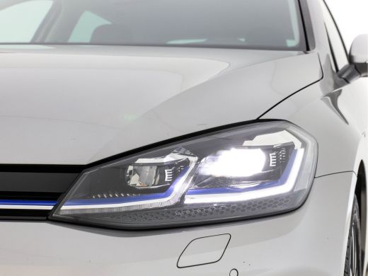 Volkswagen e-Golf (INCL-BTW) *HEATPUMP | FULL-LEATHER | FULL-LED | ADAPTIVE-CRUISE | VIRTUAL-COCKPIT |  KEYLESS | C... ActivLease financial lease