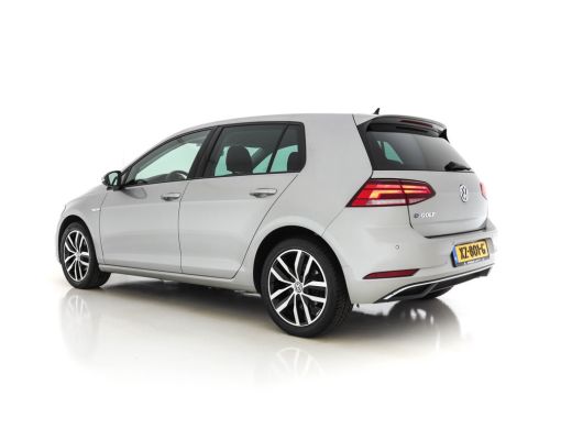 Volkswagen e-Golf (INCL-BTW) *HEATPUMP | FULL-LEATHER | FULL-LED | ADAPTIVE-CRUISE | VIRTUAL-COCKPIT |  KEYLESS | C... ActivLease financial lease