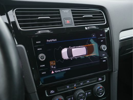 Volkswagen GOLF Variant 1.5 TSI Highline-Business R-Line-Sportpack Aut. *DIGI-COCKPIT |  FULL-LED | BLIND-SPOT | DAB | NA... ActivLease financial lease