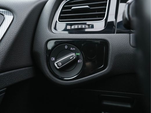 Volkswagen GOLF Variant 1.5 TSI Highline-Business R-Line-Sportpack Aut. *DIGI-COCKPIT |  FULL-LED | BLIND-SPOT | DAB | NA... ActivLease financial lease
