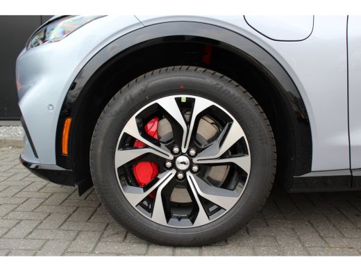 Ford Mustang Mach-E 75kWh AWD | TECHNOLOGY PACK PLUS | PANORAMADAK ActivLease financial lease