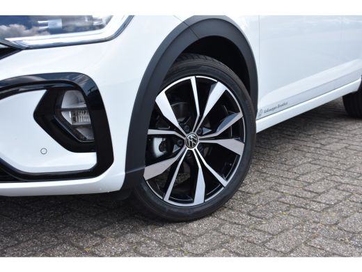 Volkswagen Taigo 1.5 TSI 150PK DSG-7 R-Line Business | 18" INCH | CAMERA | NAVIGATIE | STOELVERW. ActivLease financial lease