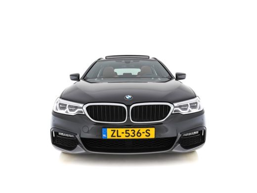 BMW 5 Serie Touring 530d M-Sportpack High-Executive Edition Aut. *PANO | DAKOTA-VOLLEDER | FULL-LED | HARMAN/... ActivLease financial lease