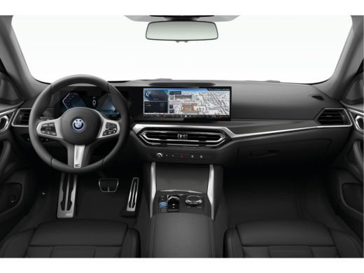 BMW i4 eDrive40 High Executive M Sportpakket ActivLease financial lease