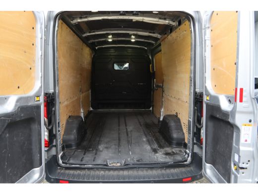 Ford Transit 350 2.0 TDCI 170 PK AUT. L2H2 EURO 6 | CARPLAY | NAVI | TREKHAAK | DAB+ ActivLease financial lease