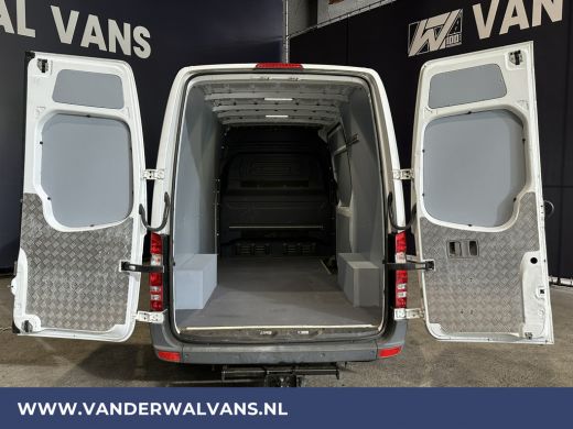 Mercedes Sprinter 316 CDI 163pk L2H2 Euro6 Airco | 2800kg Trekhaak | Cruisecontrol | Parkeersensoren bluetooth tele... ActivLease financial lease