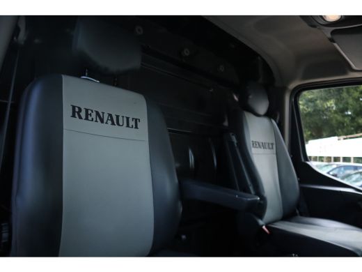 Renault Master T35 2.3 dCi 150 L2H2 Energy Luchtgeveerde stoel, Automaat, Navigatie, Camera, Airco, Trekhaak, ActivLease financial lease