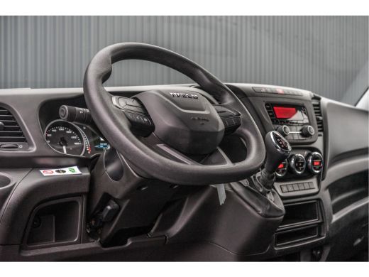 Iveco Daily 35S16V L4H2 | Automaat | Euro 6 | 157 PK | Climate | 3500 KG Trekgewicht | MF Stuur | 3-Persoons ActivLease financial lease