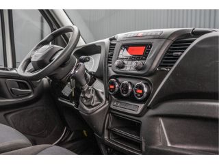 Iveco Daily 35S16V L4H2 | Automaat | Euro 6 | 157 PK | Climate | 3500 KG Trekgewicht | MF Stuur | 3-Persoons