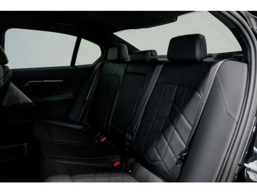BMW 5 Serie Sedan 520i M Sportpakket Pro Aut. ActivLease financial lease