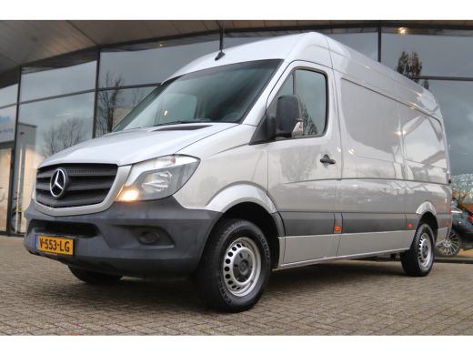 Mercedes Sprinter 314CDI 143 PK AUT7 L2H2 | 3500KG TREKHAAK | CAMERA | CRUISE | AIRCO Mercedes Sprinter 314CDI 143 PK AUT7 L2H2 | 3500KG TREKHAAK | CAMERA | CRUISE | AIRCO