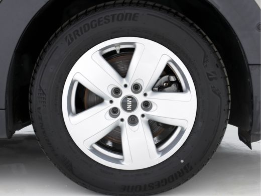 Mini Countryman 1.5 Cooper JCW-Pack (INCL-BTW) *NAVI-FULLMAP | FULL-LED |  ECC | PDC | CRUISE | SPORT-SEATS | KEY... ActivLease financial lease