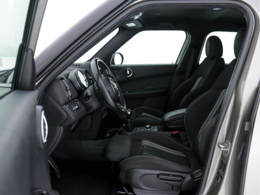 Mini Countryman 1.5 Cooper JCW-Pack (INCL-BTW) *NAVI-FULLMAP | FULL-LED |  ECC | PDC | CRUISE | SPORT-SEATS | KEY... ActivLease financial lease