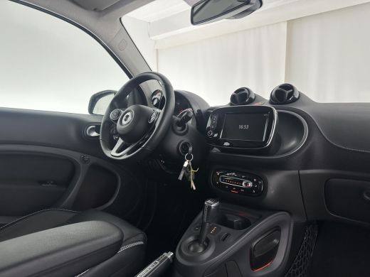 Smart Fortwo EQ BRABUS-Style-Pack (INCL-BTW) *PANO | NAVI-FULLMAP | CAMERA | VOLLEDER | AIRCO | PDC | CRUISE |... ActivLease financial lease