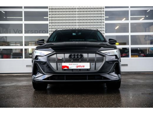 Audi e-tron 55 quattro S edition 95 kWh | Luchtvering | Achteruitrijcamera | ActivLease financial lease