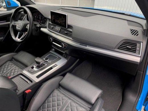 Audi Q5 55 TFSI e quattro Competition ActivLease financial lease