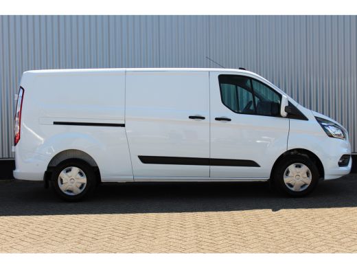 Ford Transit Custom 300 2.0TDCI 105 pk Trend L2H1 | AIRCO | VERWARMBARE VOORRUIT | PARKEERCAMERA | CRUISE CONTROL | P... ActivLease financial lease