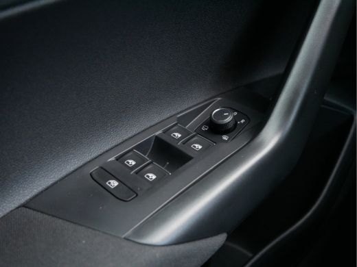 Volkswagen Taigo 1.0 TSI Style | Keyless | Navi | Camera | Matrix LED | ActivLease financial lease