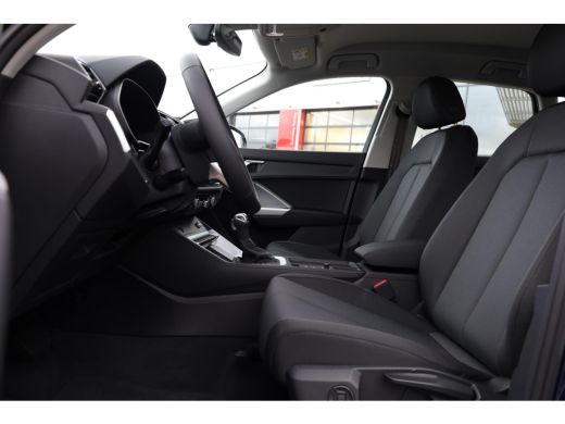 Audi Q3 45 TFSI e S edition 245PK / 180kW DSG, S-Line, Keyless Access, elektrische achterklep, LED Plus m... ActivLease financial lease