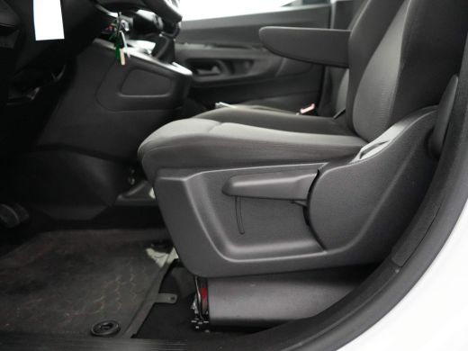 Opel Combo Edition L1H1 1.5 CDTi S/S 102pk | Apple Carplay/Android Auto | Sensoren Achter | Navigatie ActivLease financial lease