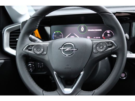 Opel Mokka Electric Level 3 50 kWh / Elegance / Navigatie / Zwart Dak / Camera / 17"LMV / Park Pilot / Cruise Control... ActivLease financial lease