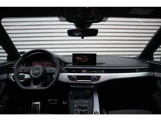 Audi A5 Sportback 35 TFSI Sport S-line edition Pano / Trekhaak / Digitaal Dash / LED / Audio upgrade ActivLease financial lease
