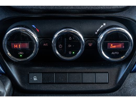 Iveco Daily 35S18V 3.0 L4H2 | !Storing! | Automaat | 180 PK | 3500 KG Trekgewicht ActivLease financial lease
