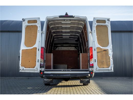 Iveco Daily 35S18V 3.0 L4H2 | !Storing! | Automaat | 180 PK | 3500 KG Trekgewicht ActivLease financial lease