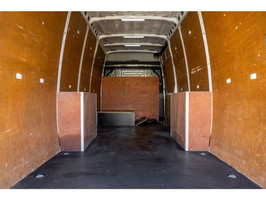 Iveco Daily 35S18V 3.0 L4H2 | !Storing! | Automaat | 180 PK | 3500 KG Trekgewicht ActivLease financial lease