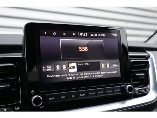 Kia Stonic 1.0 T-GDi MHEV DynamicPlusLine Carplay / Camera / Climate Control keyless ActivLease financial lease