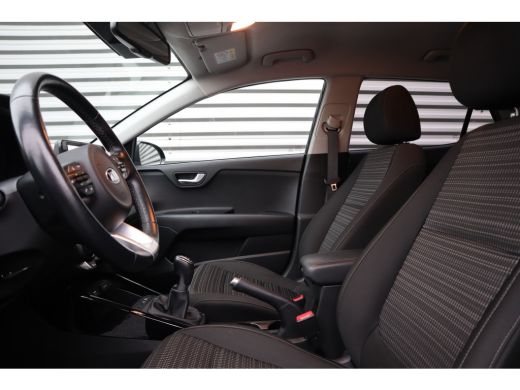 Kia Stonic 1.0 T-GDi MHEV DynamicPlusLine Carplay / Camera / Climate Control keyless ActivLease financial lease