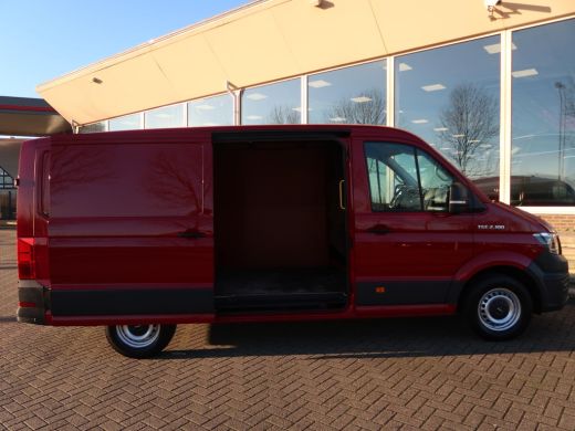 MAN TGE 30 2.0 + CAMERA / NAVIGATIE / APPLE CARPLAY / 3-ZITS ActivLease financial lease