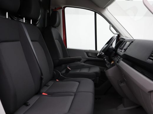MAN TGE 30 2.0 + CAMERA / NAVIGATIE / APPLE CARPLAY / 3-ZITS ActivLease financial lease