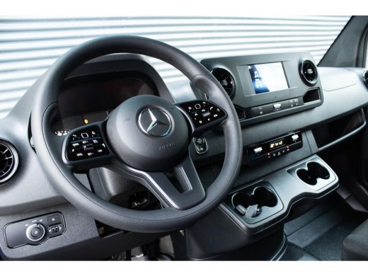 Mercedes Sprinter Bakwagen 317 1.9 CDI L3 RWD 170PK AUT Trekhaak, bijrijdersbank, airco, cruise control, elektrisch... ActivLease financial lease