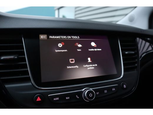 Opel Crossland X 1.2 120 Jaar Edition NAVI / Carplay / PDC / NL-Auto / 1e eigenaar ActivLease financial lease
