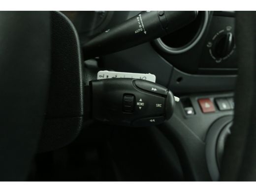 Peugeot Partner 120 1.6 BlueHDi 100PK L1H1 Airco Cruise PDC Navigatie 3 Persoons Imperiaal 15"LMV Trekhaak ActivLease financial lease