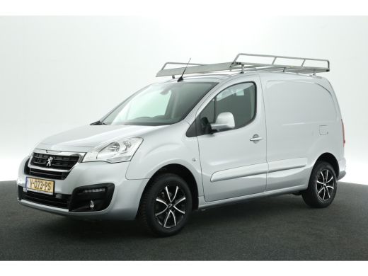 Peugeot Partner 120 1.6 BlueHDi 100PK L1H1 Airco Cruise PDC Navigatie 3 Persoons Imperiaal 15"LMV Trekhaak ActivLease financial lease