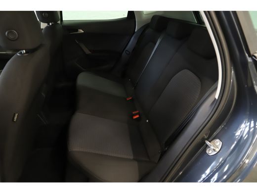 Seat Arona 1.0 TSI 95pk Style Business Intense Navigatie Pdc Cruise Stoelverwarming 135 ActivLease financial lease