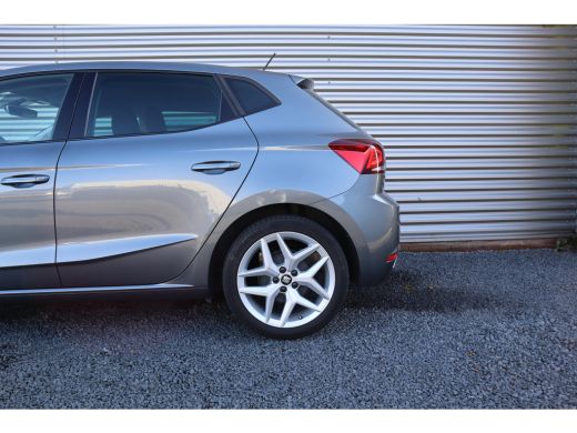 Seat Ibiza 1.0 TSI FR Business Intense LED / Beats / Adaptive Cruise / Camera / NL-Auto / 1e eigenaar ActivLease financial lease